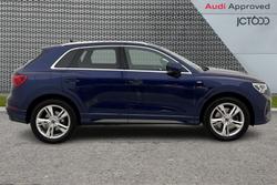 AUDI Q3 Photo 4