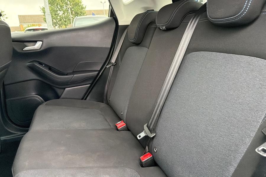 Ford Fiesta Photo autoimg-76bae17f706e11b9dbb588c1bf928c9e8ce698b2.jpg
