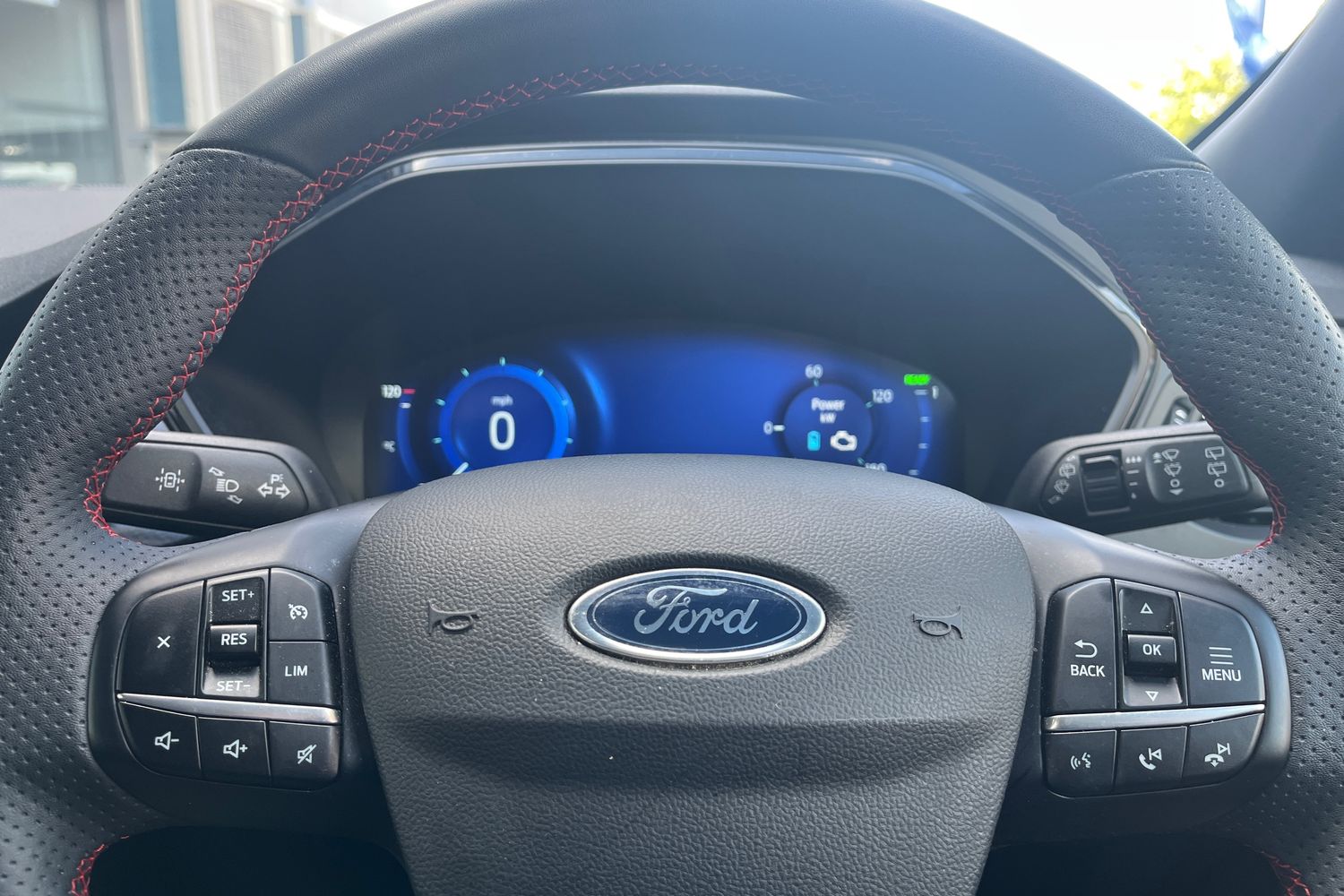 Ford KUGA Photo 22