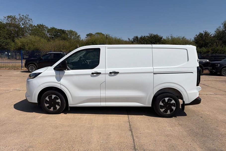 Used Ford TRANSIT CUSTOM AK75OPT 24