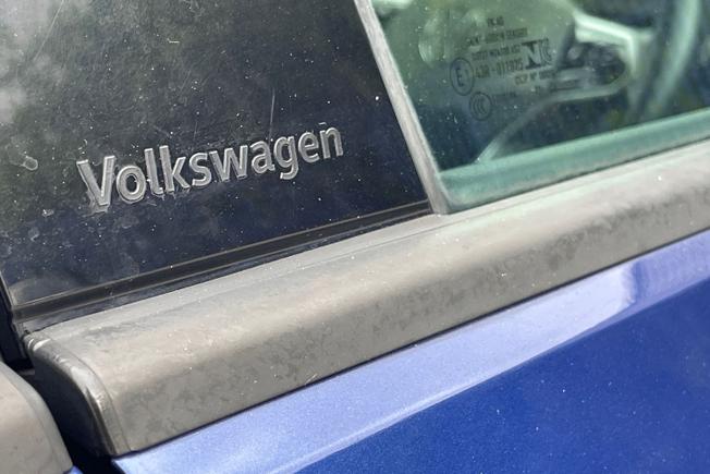 VOLKSWAGEN ID.4 Photo 23