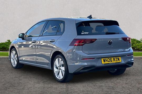 Volkswagen Golf Photo autoimg-76c89581759f5042a621af990b7b7f7ad1b16ce1.jpg