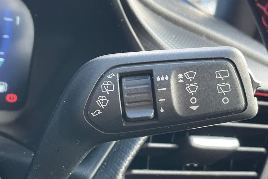Ford FIESTA Photo autoimg-76cdfc482f43559514cd972c2bf73f7e53cb5555.jpg