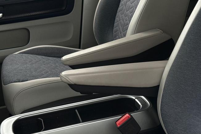 VOLKSWAGEN Id. Buzz Photo 38