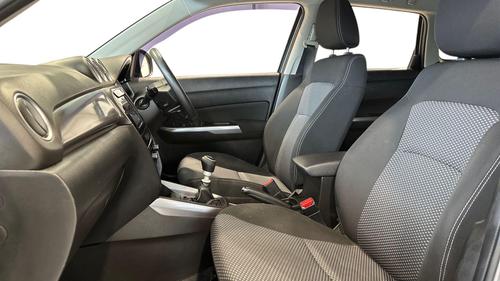 Suzuki Vitara Photo autoimg-76d74efabf24a98fadf8e2629e4e54bad5b50fb5.jpg