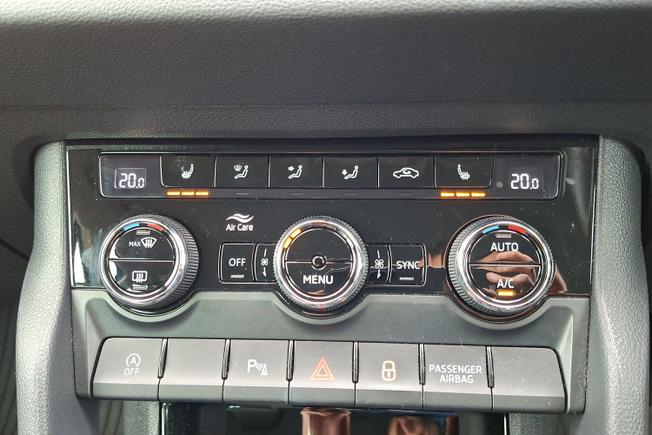 ŠKODA Karoq Photo 23