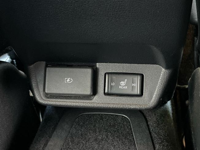NISSAN Leaf Photo 35