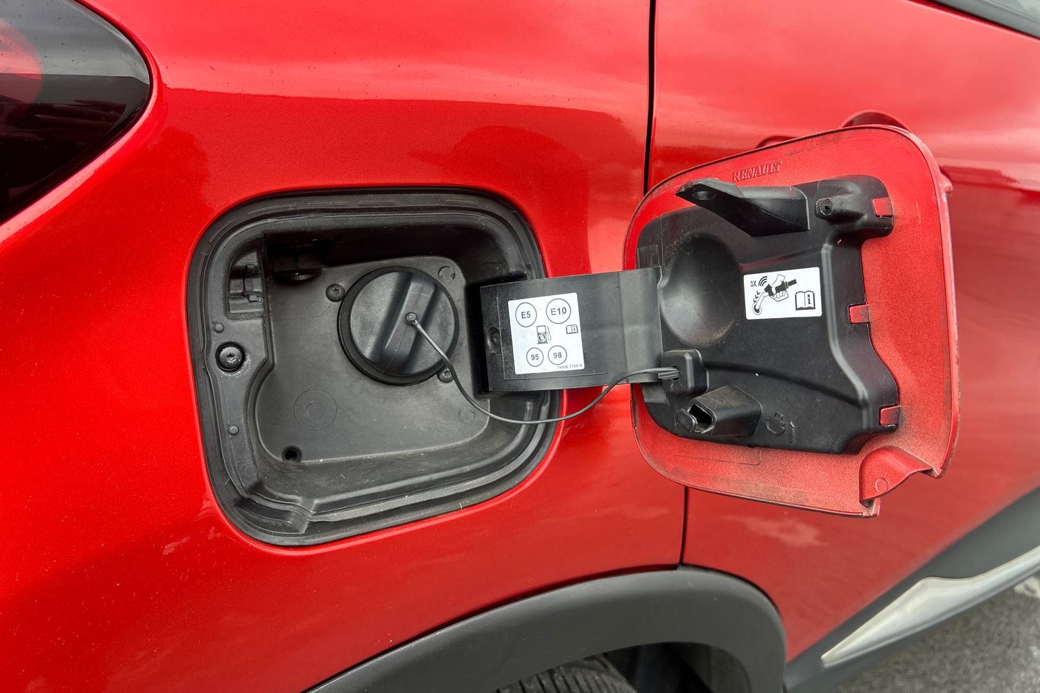 Renault CAPTUR Photo 34