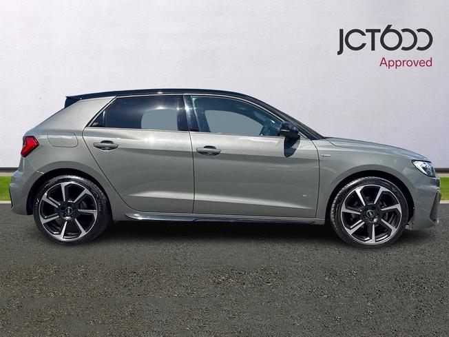 AUDI A1 Photo 4