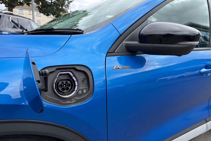 Ford KUGA Photo autoimg-76e414e47b6f4ec632573b718c3d81f6543ce720.jpg