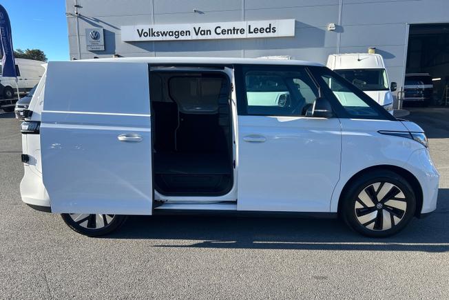 Volkswagen ID. BUZZ Photo 33