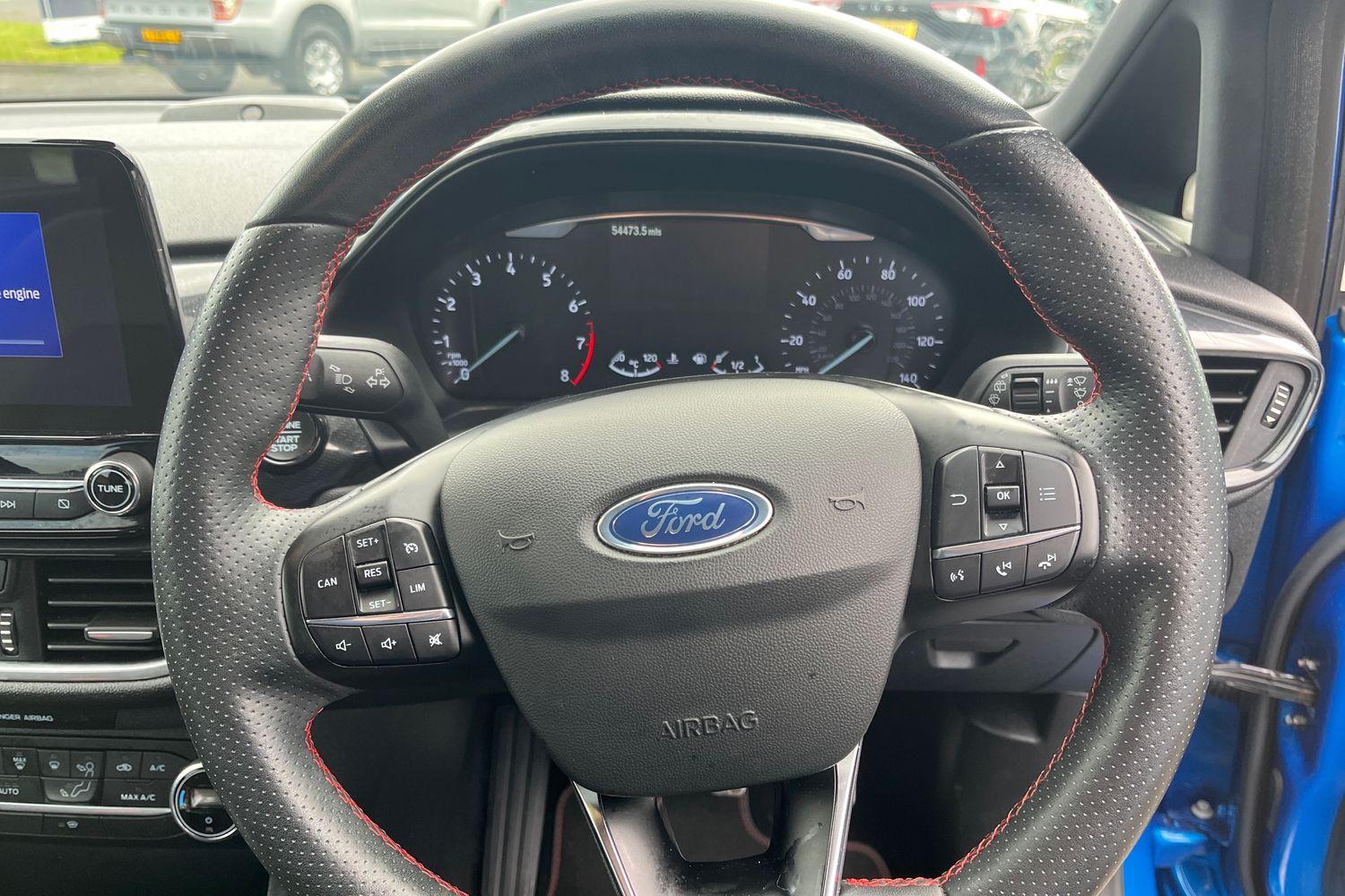 Ford FIESTA Photo 11