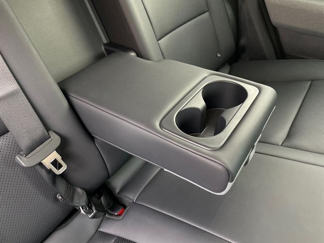 KIA EV4 Photo 36