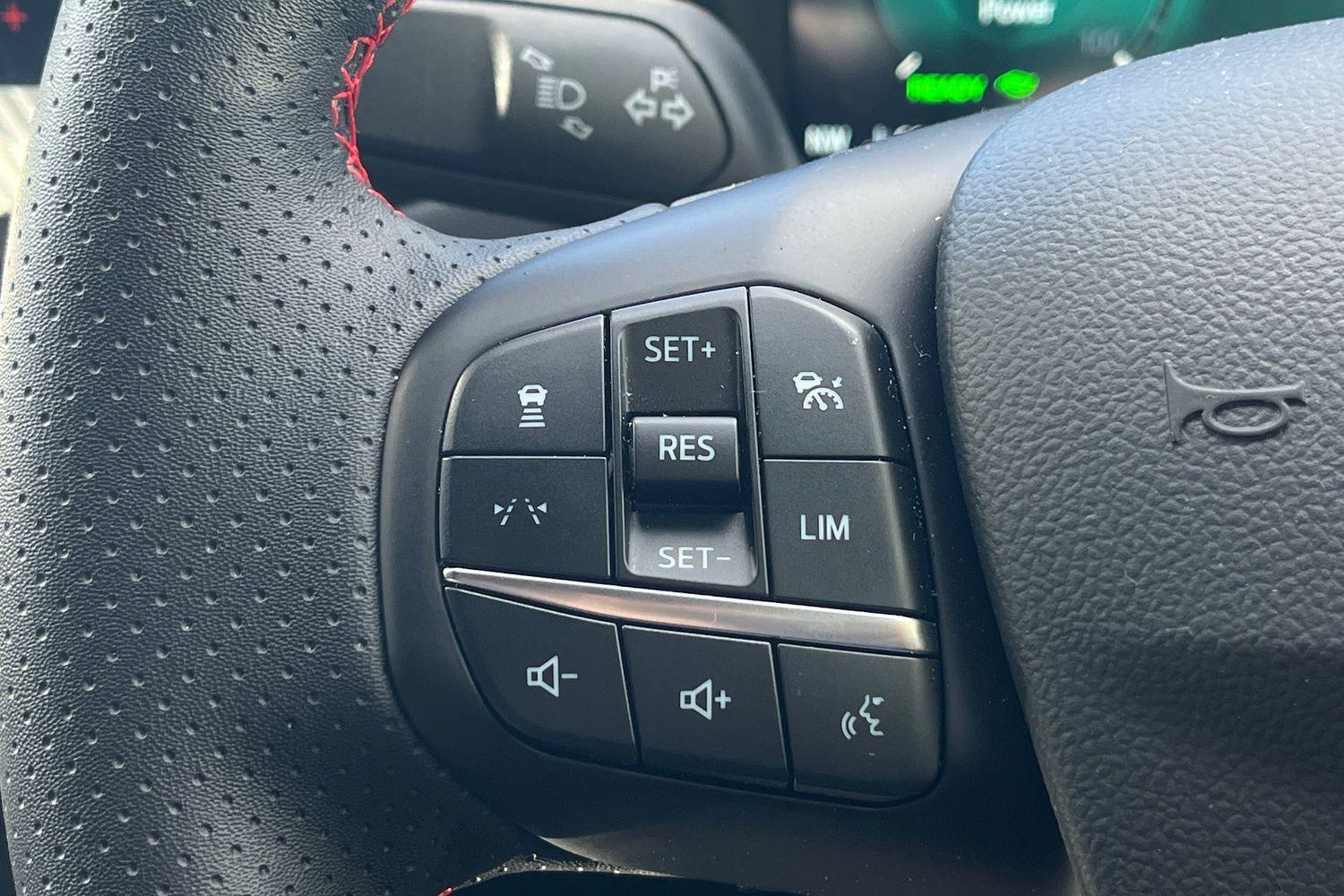 Ford Kuga Photo 37