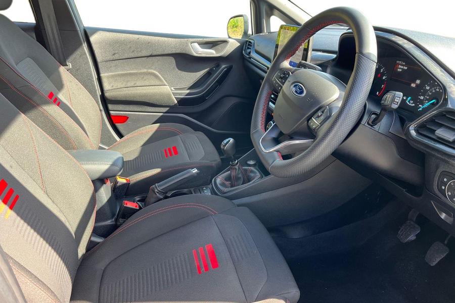 Ford FIESTA Photo autoimg-76f239b29d57632aea5db1190bb497a3f79b41ac.jpg