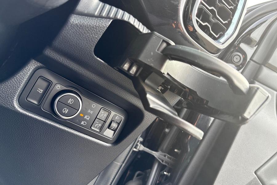 Ford RANGER Photo autoimg-76f75602d40e64522776f40b290d98de172cf230.jpg