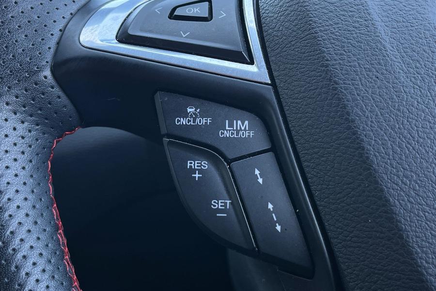 Ford S-MAX Photo autoimg-76f880442130c4270ac4f0d447be6be9d33b7d45.jpg