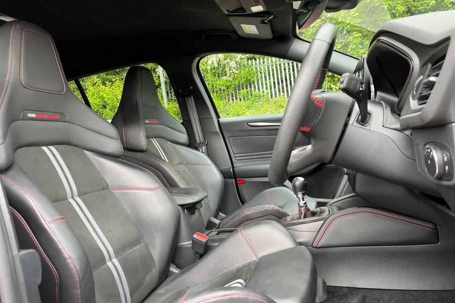 Ford Focus Photo autoimg-76fa9f4c67716f9c22727748281fb13aa1adf571.jpg
