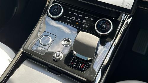 Land Rover Range Rover Sport Photo autoimg-76fef7d988aa028cd5db4ab0c8074e7fafaffc89.jpg