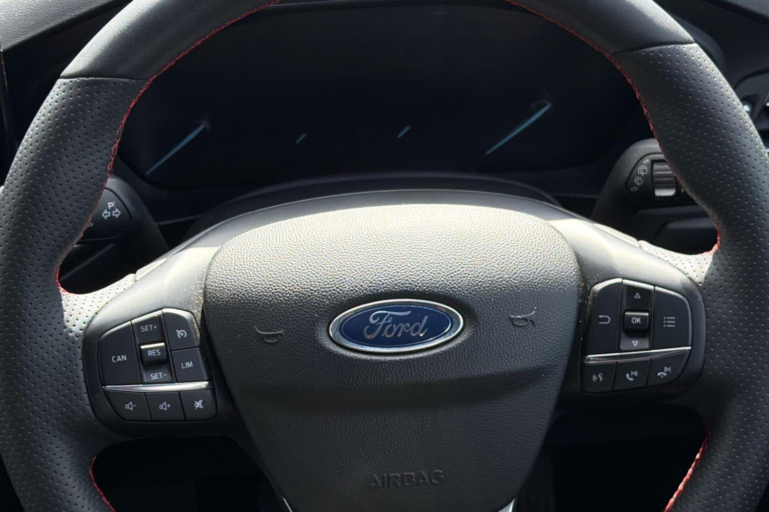 Ford FOCUS Photo 11