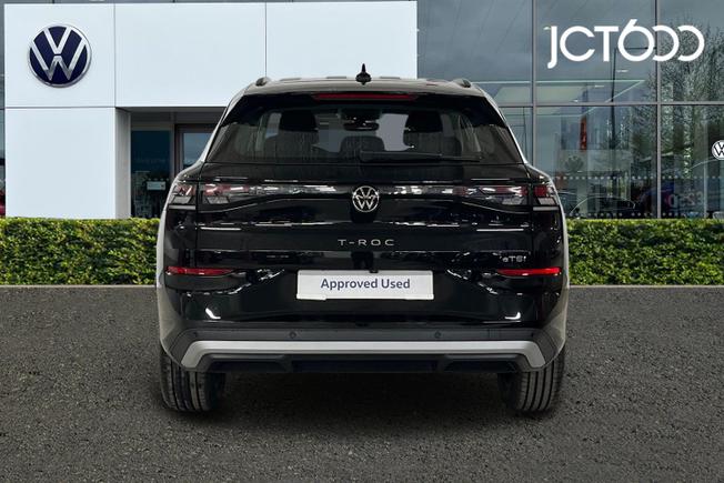 VOLKSWAGEN T-Roc Photo 7