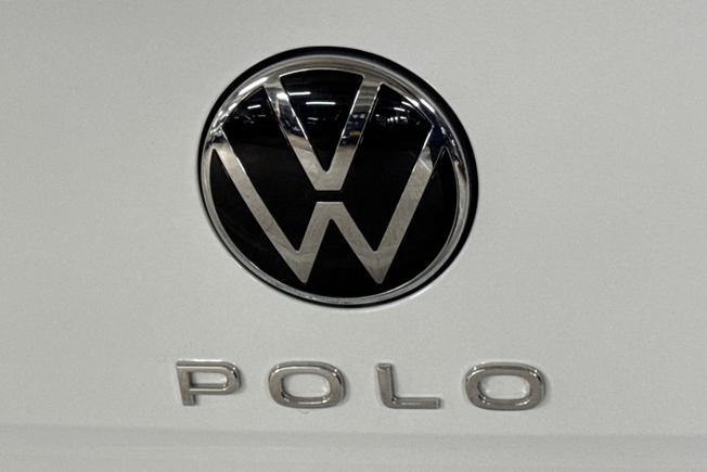 VOLKSWAGEN Polo Photo 27