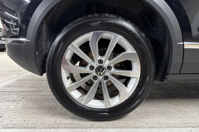 VOLKSWAGEN T-Roc Photo 5