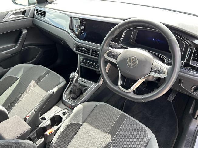 VOLKSWAGEN Polo Photo 6