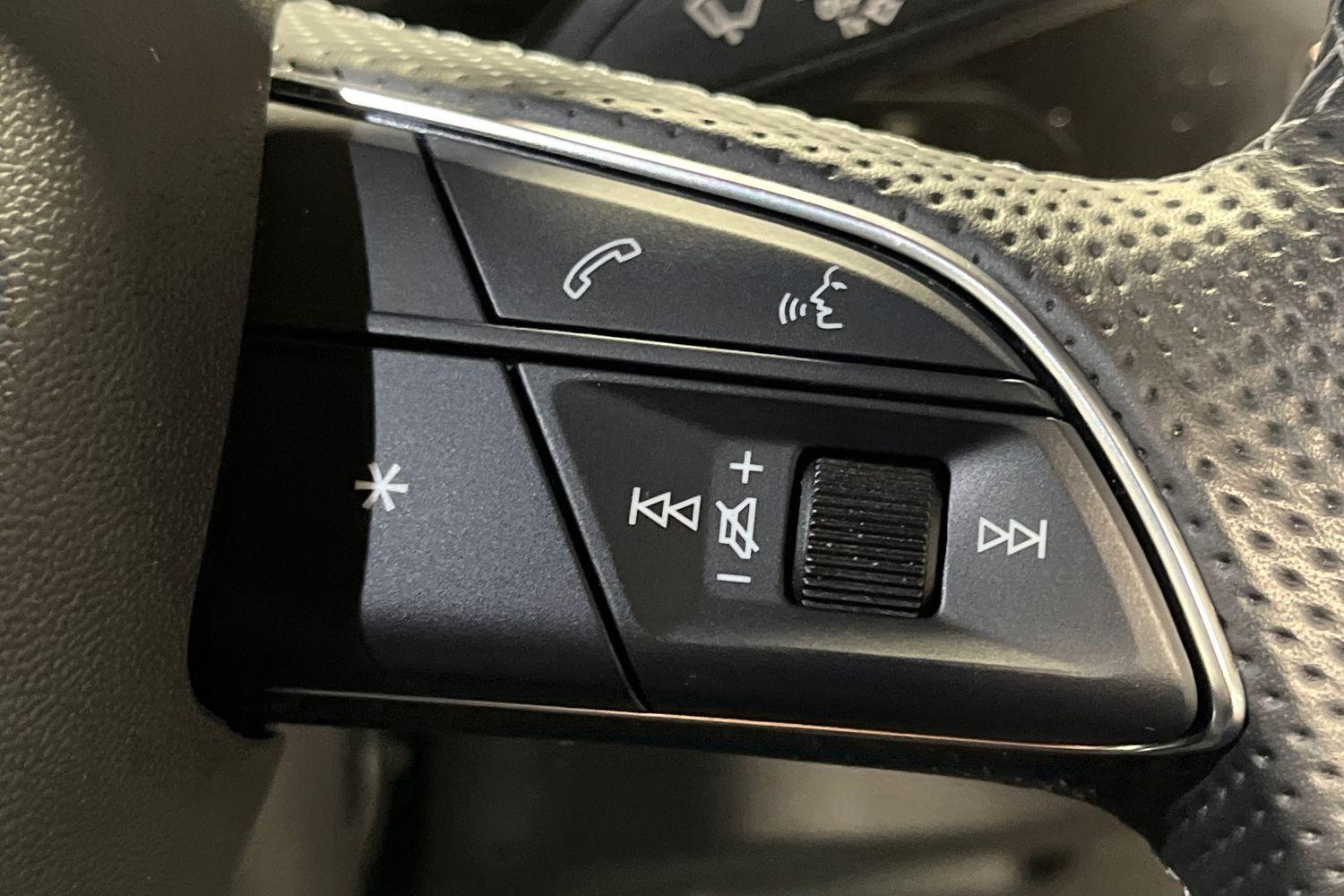 Audi Q3 Photo 41