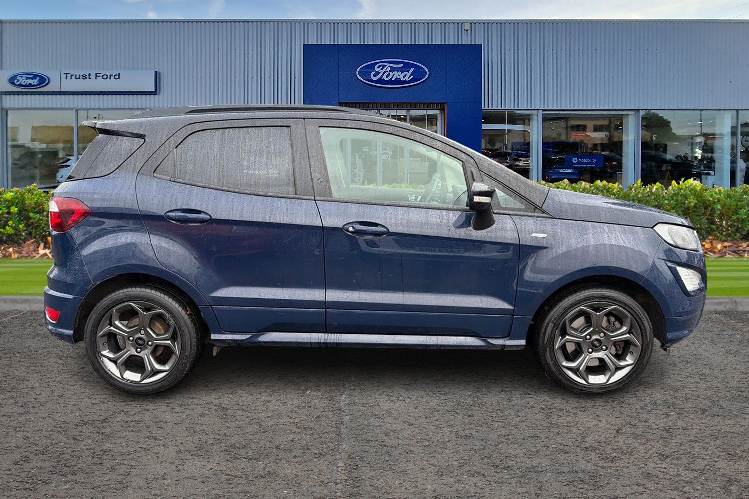 Ford ECOSPORT Photo 2