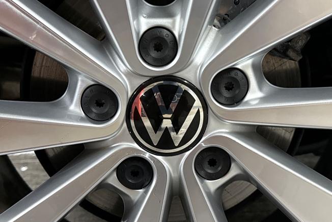 VOLKSWAGEN T-Roc Photo 33