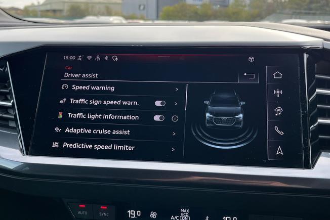 AUDI Q4 E-Tron Photo 36