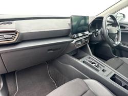 CUPRA Formentor Photo 2