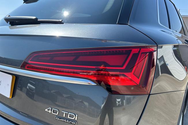 AUDI Q5 Photo 18