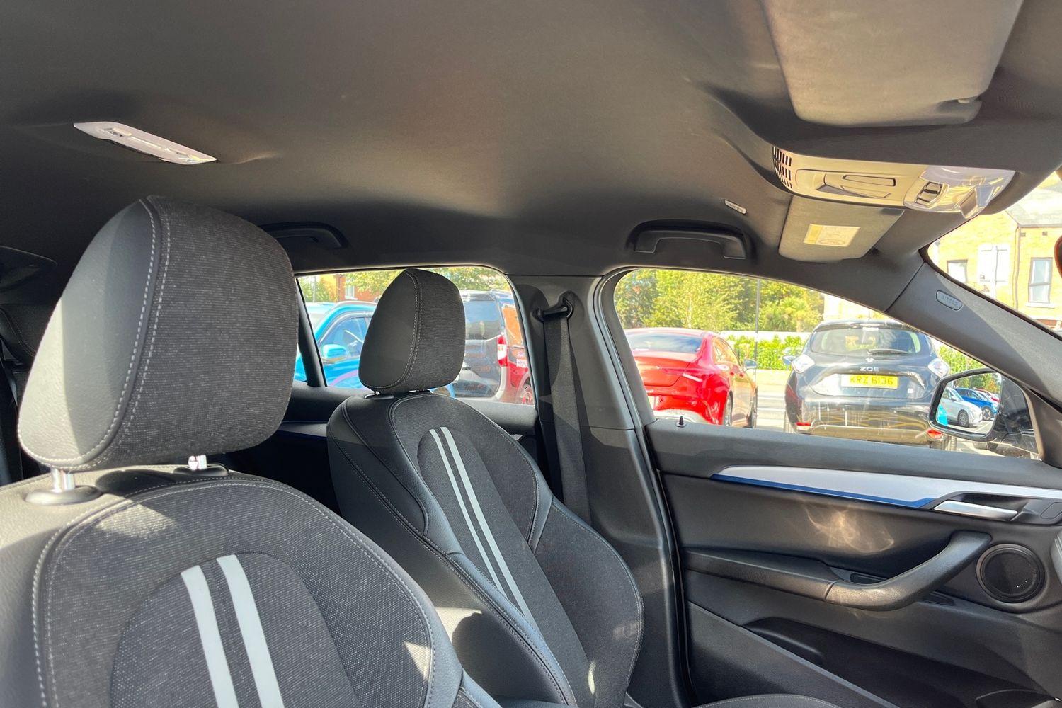 BMW X2 Photo 16