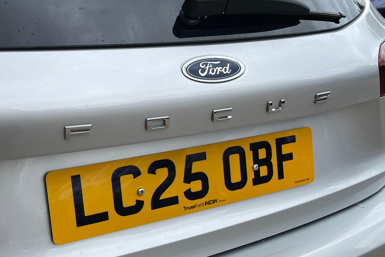 Ford Focus Photo 39