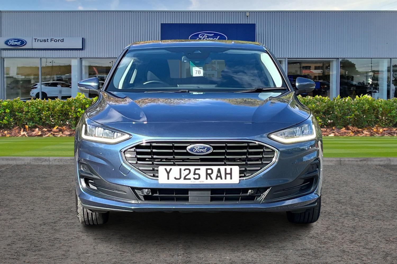 Ford FOCUS Photo 5