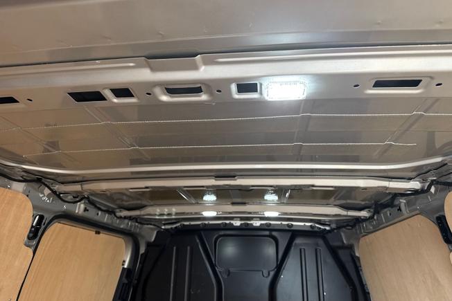Volkswagen Transporter Photo 24