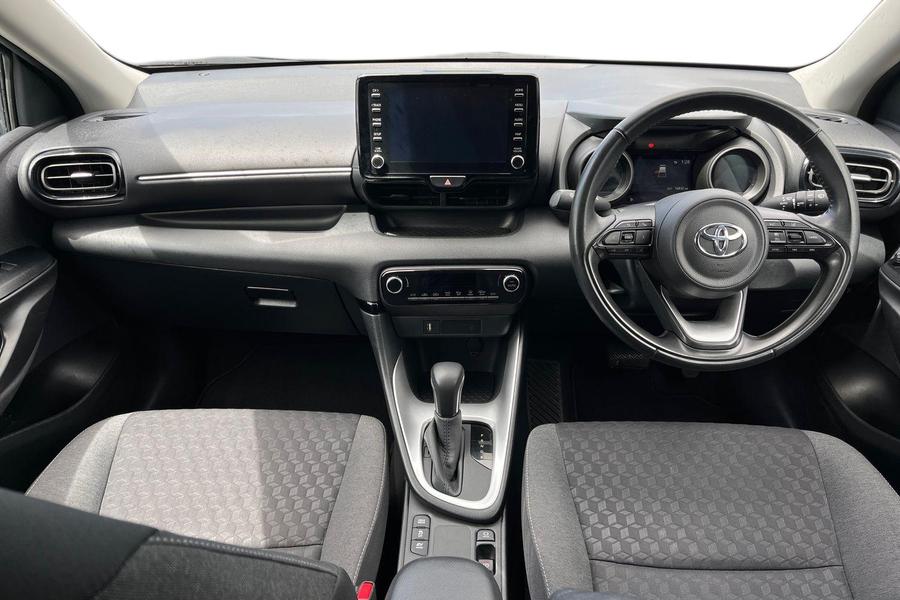 Toyota YARIS Photo autoimg-771fdd7e744e286ae8b2e82edeb454cfae030e74.jpg