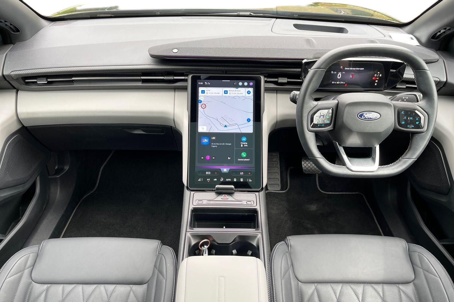 Ford Explorer Photo 9