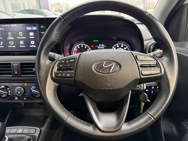 Used Hyundai i10 YC71SXJ 32