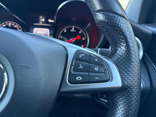 MERCEDES-BENZ Glc Photo 17