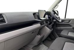 VOLKSWAGEN Crafter Photo 2