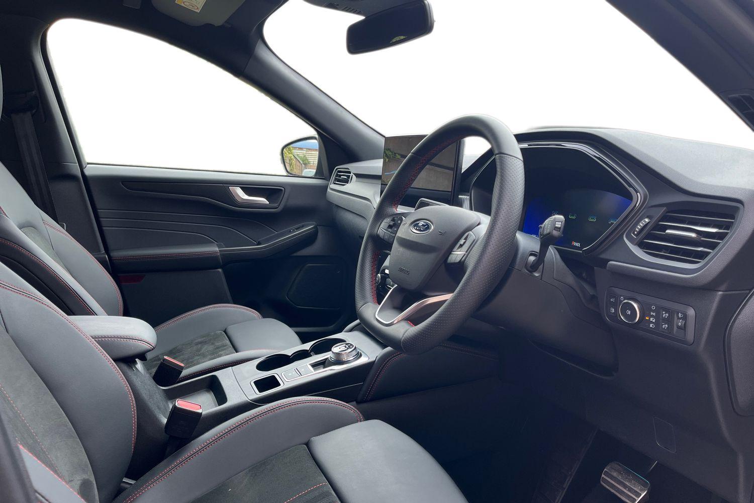 Ford KUGA Photo 8