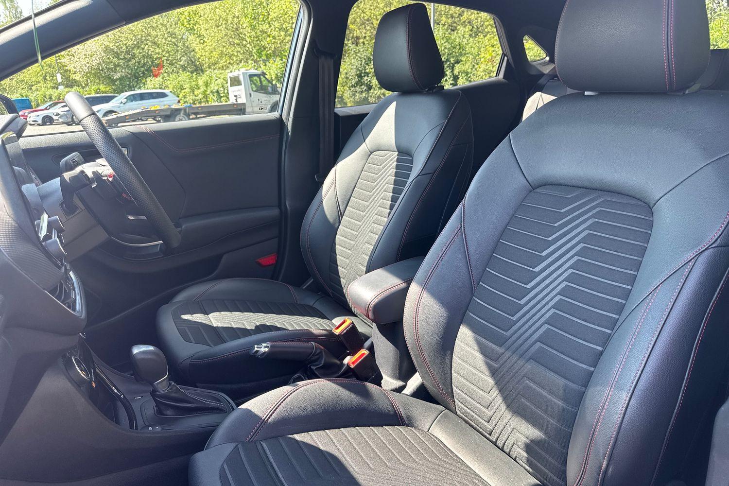 Ford PUMA Photo 18