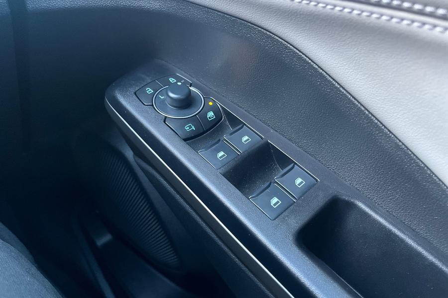 Ford Puma Gen-E Photo autoimg-7731a33ee537332ac56b95dae54ec83ae53b3f10.jpg