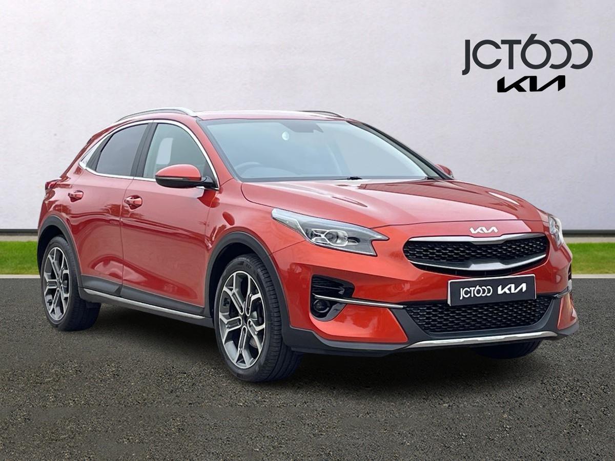 2022 KIA XCeed
