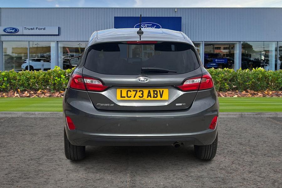 Ford Fiesta Photo autoimg-7735e57dbd248464794d7d6ef57ced1a26f912fa.jpg