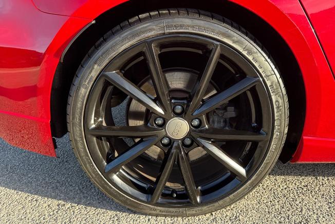 AUDI S3 Photo 38