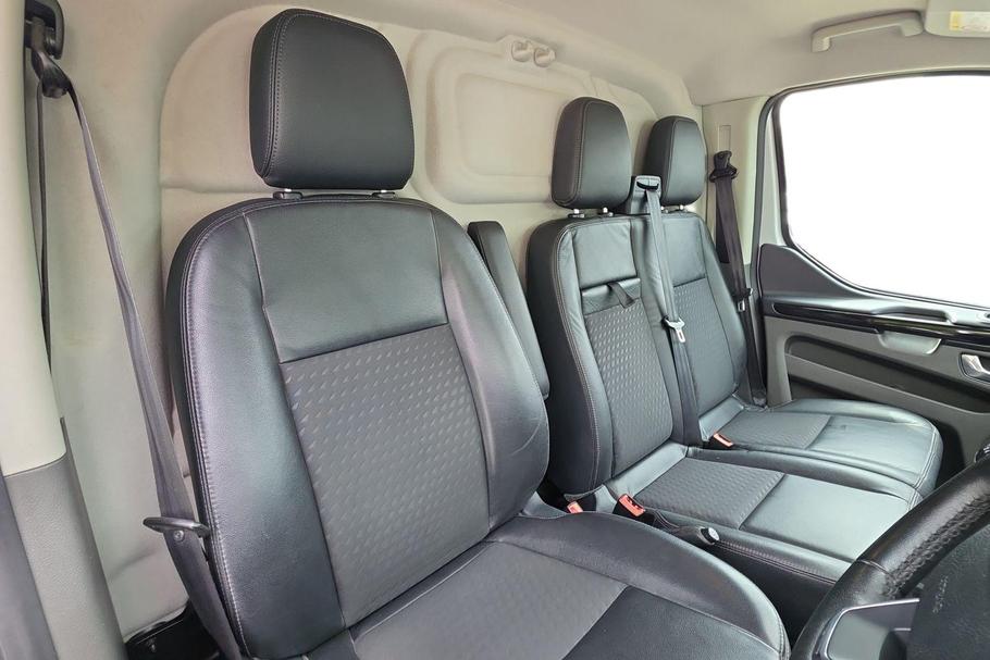 Used Ford TRANSIT CUSTOM WR70GVY 11